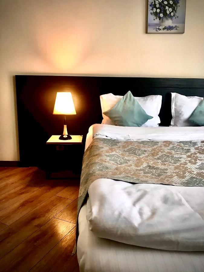 Old Town Mtatsminda Hotel Tbilisi Bagian luar foto