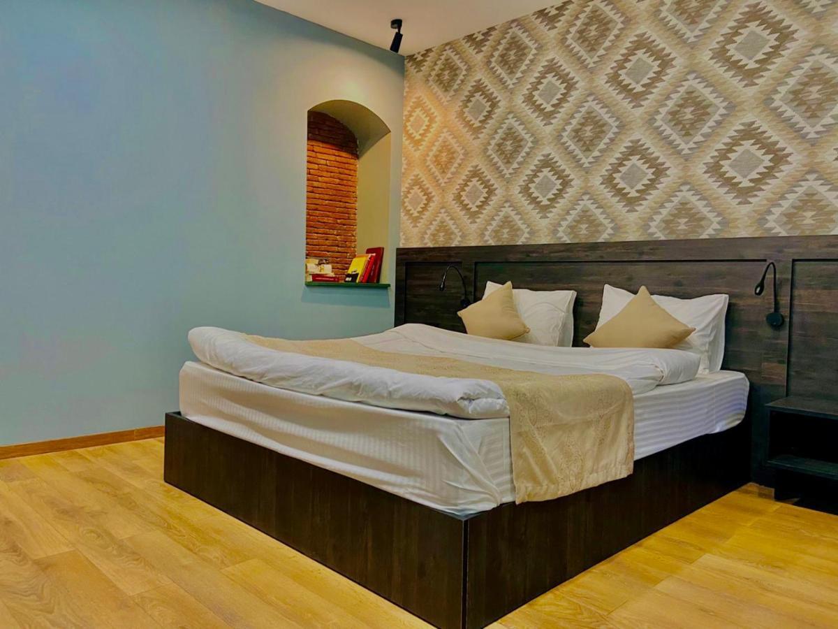 Old Town Mtatsminda Hotel Tbilisi Bagian luar foto