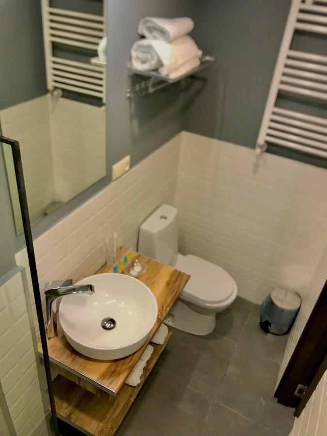 Old Town Mtatsminda Hotel Tbilisi Bagian luar foto