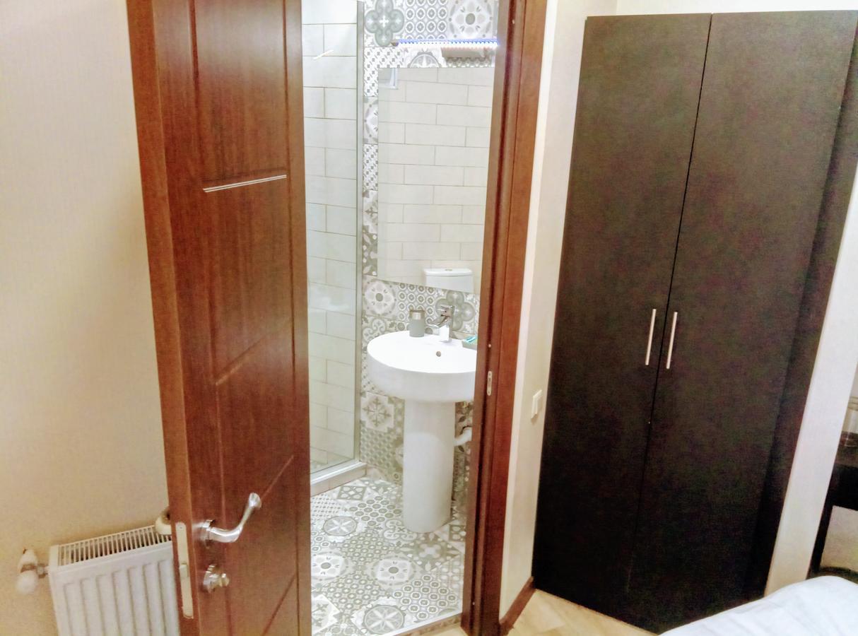 Old Town Mtatsminda Hotel Tbilisi Bagian luar foto